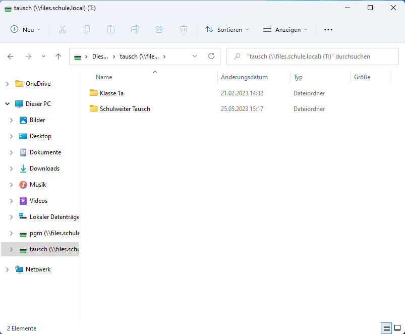  Verzeichnisstruktur und Ordneransicht des Tauschlaufwerk als Schüler